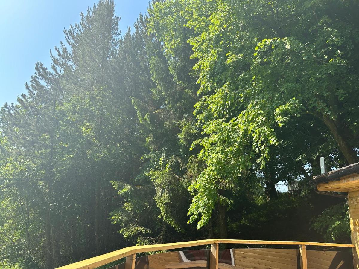 Unique Orchard Lodge For Couples With Hot Tub Strathaven Eksteriør bilde
